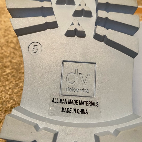 Girls dolce vita pale blue slides. NWT. Size 5 - Picture 3 of 7